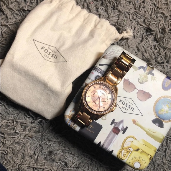 Fossil watch